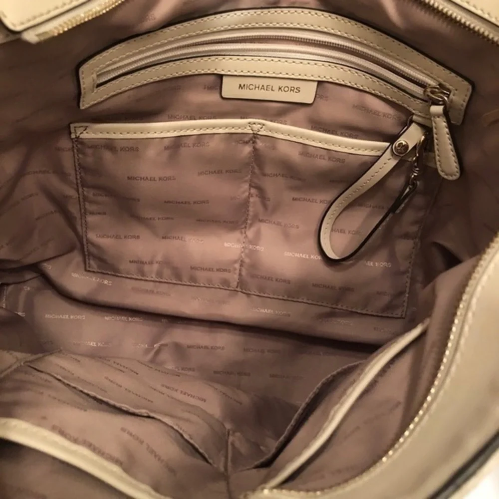 Michael kors signature white mk hobo bag